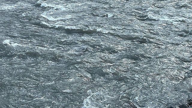 В результате разлива рек мост и дорогу подтопило в Липецкой области