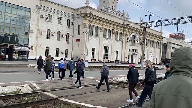 Для краснодарских школьников на вокзале «Краснодар-1» провели урок безопасности