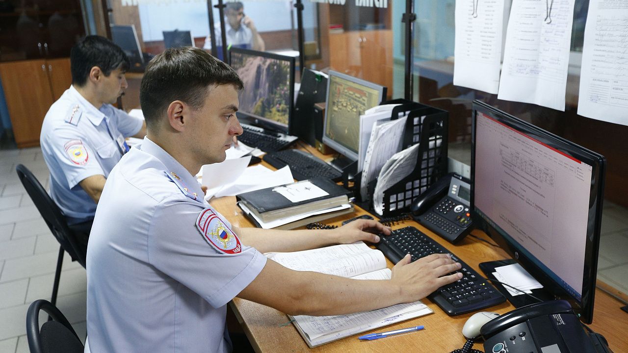 В Краснодаре 33-летний мужчина угнал чужой снегоболотоход со станции ...