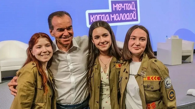 Вениамин Кондратьев встретился с молодёжью и обсудил будущее Кубани