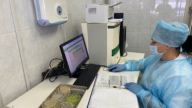 Средняя зарплата медиков составила 60 тысяч рублей на Кубани