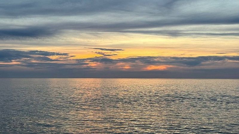 Операцию по спасению иранского судна проводят на подходе к порту Махачкалы