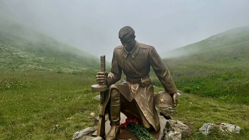 Памятник героям Великой Отечественной войны открыли в горах Сочи