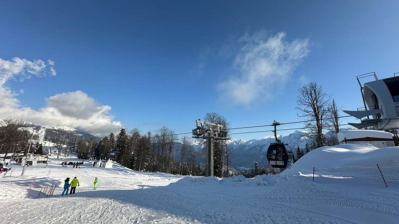Сугробы более полуметра выросли в горах Сочи