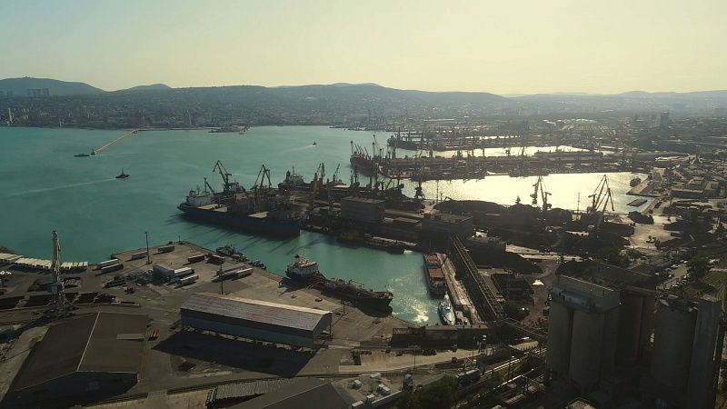 Обломки дронов ВСУ задели Морской терминал КТК под Новороссийском