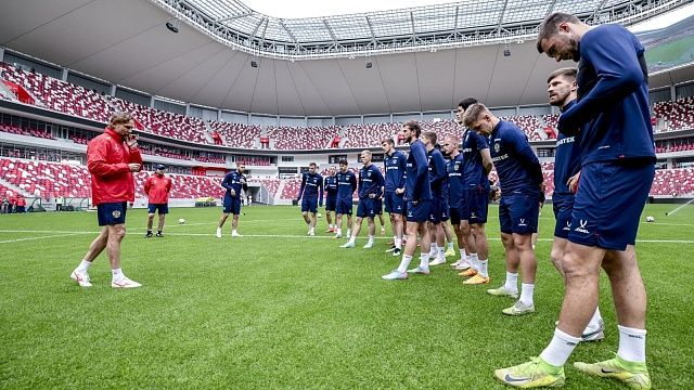 Объявлен окончательный состав сборной России на октябрьские сборы 