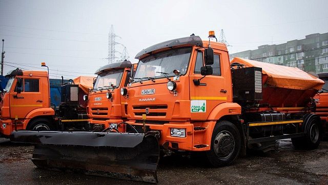 К зиме заготовили 2 тысячи тонн реагентов в Симферополе