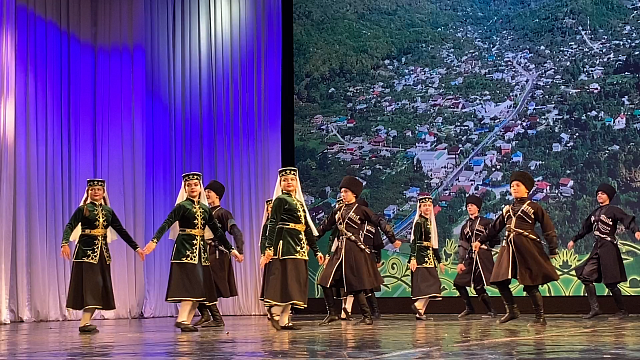 В Краснодаре прошёл юбилейный национально-культурный фестиваль. Фото: телеканал «Краснодар»