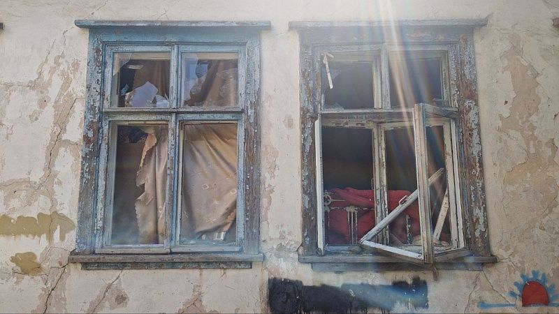 Украинские БПЛА повредили жилые дома и торговый центр в Краснодаре