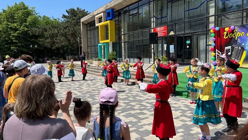С 1 июня в Краснодаре заработали досуговые площадки для детей на базе учреждений культуры