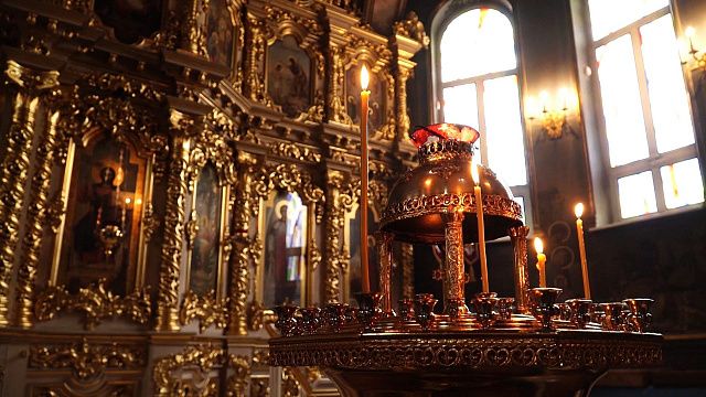 Православные россияне отмечают день почитания Смоленской иконы Божией Матери. Фото: телеканал «Краснодар»