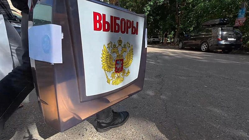 Долгожитель, герой ВОВ проголосовал на дому в Краснодаре