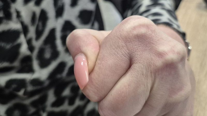 Женщина напала на восьмилетнюю девочку в Нижневартовске