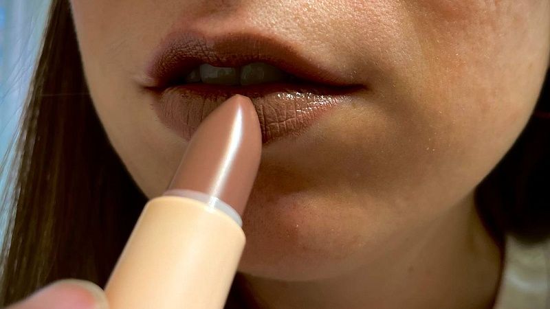 Ради бьюти-процедур Рената Литвинова тайно прилетела в Москву