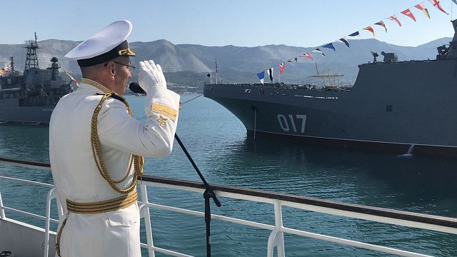 В Новороссийске состоится парад кораблей в день ВМФ. Фото: телеканал «Краснодар» (архив)