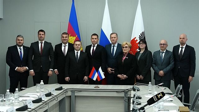 Газомоторный форум, встреча делегации из Восточного Сараево. Новости 27 ноября.