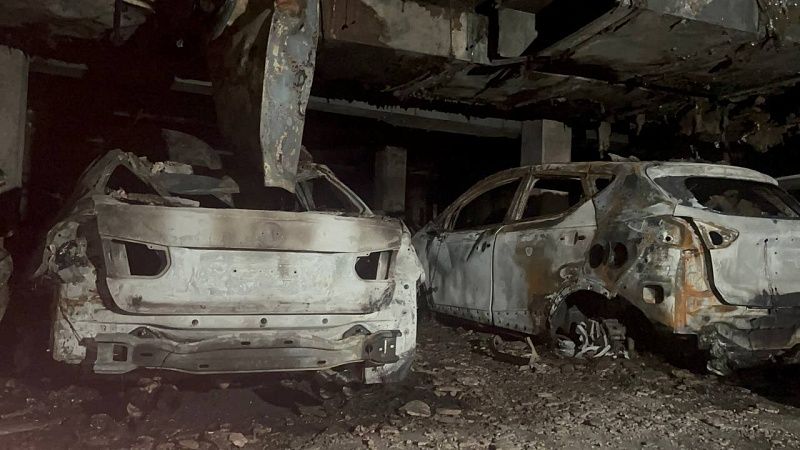 В сети появились кадры с последствиями пожара на крытой парковке в Краснодаре