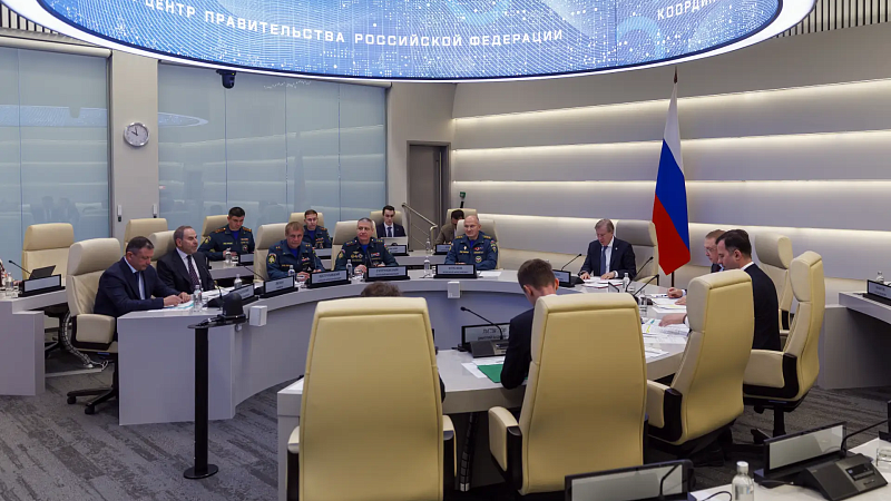 Савельев провёл заседание правительственной комиссии по ЧС в Керченском проливе