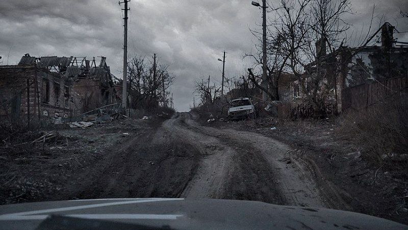 Военкор Стешин объяснил, почему «Вагнер» терял бойцов при штурмах городов в ДНР