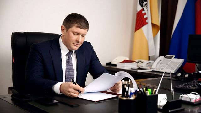 Гордума Краснодара рассмотрит вопрос о сложении полномочий мэра Андрея Алексеенко