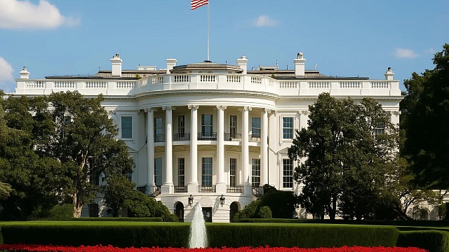Эксперт Короев предрек рост госдолга США до 50 трлн долларов к 2030 году