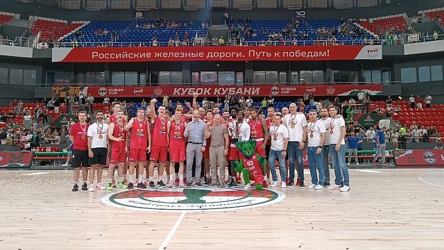 «Локомотив-Кубань» обыграл «Самару» и стал чемпионом Kuban Cup