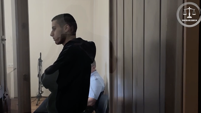 На два месяца посадили парня, разбившего бокал о лицо девушки в Краснодаре