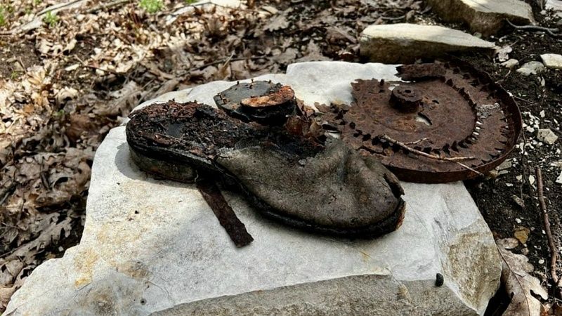 Останки двух красноармейцев найдены в горах Крымского района