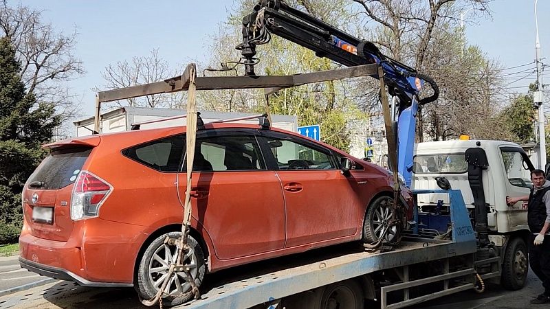 За неделю на штрафстоянку в Краснодаре увезли 348 автомобилей