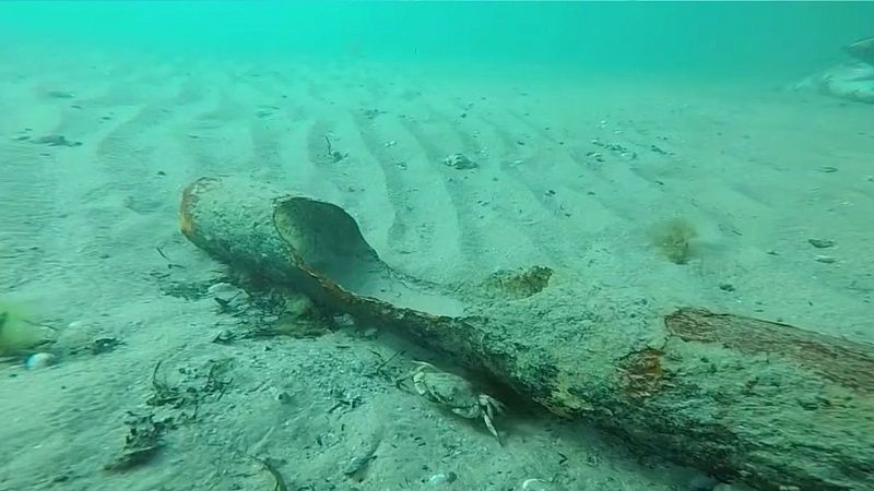 Оперштаб Кубани показал очищенное от мазута дно у берегов Анапы