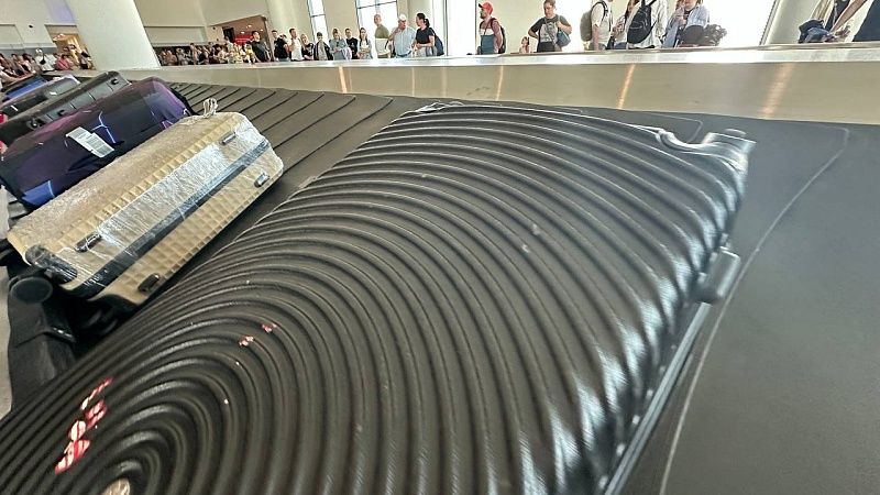 Росавиация: из-за сбоя Leonardo пассажиров регистрируют на рейсы вручную