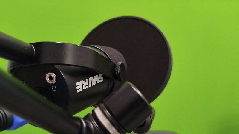 Певица Вера Брежнева опровергла слухи о своей смерти