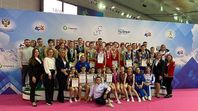 Краснодарские батутисты стали призёрами первенства России. Фото: Департамент по физической культуре и спорту