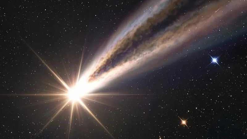 Странную яркую вспышку в небе заметили жители Крыма и Одессы