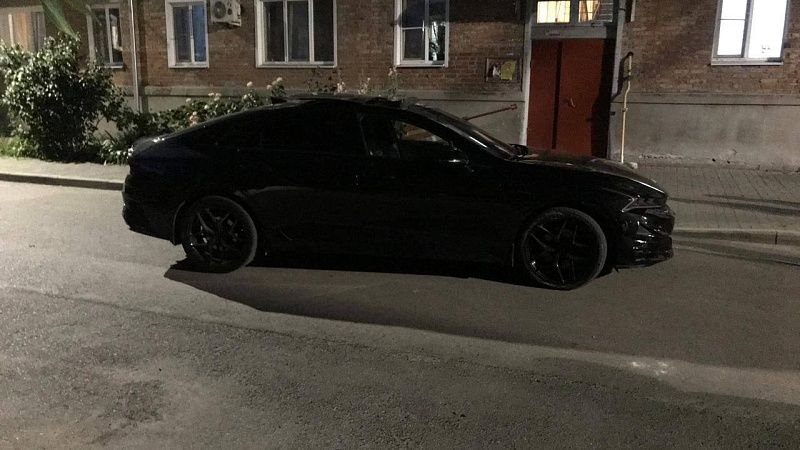 Подросток за рулем автомобиля сбил трехлетнего малыша во дворе ЖК в Ейске 