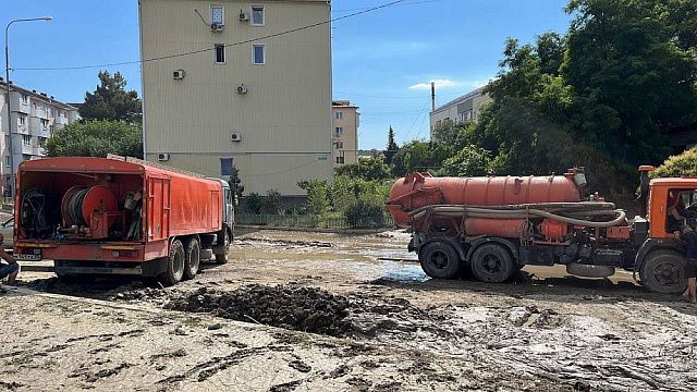 В Туапсинском районе ликвидируют последствия ЧС и выплачивают компенсации пострадавшим. Фото: пресс-служба администрации Краснодарского края