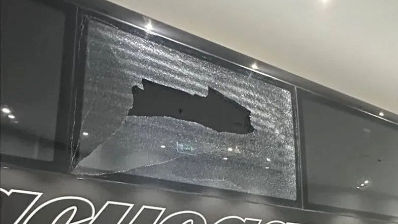 Полиция Краснодара назвала причину попадания камня в автобус «Спартака»