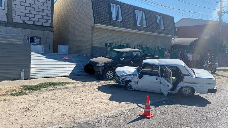 Ребенок пострадал в пьяном ДТП в станице Благовещенской под Анапой