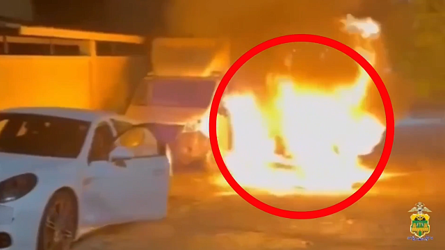 Мужчина поджег Porsche бывшей жены из мести в Сочи