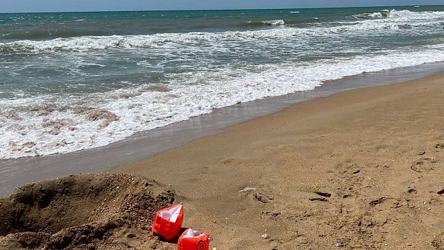 Более 900 человек утонули в России за месяц