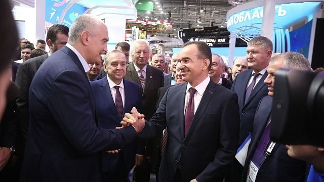 Губернатор Кубани встретился с главой Крыма Сергеем Аксёновым 