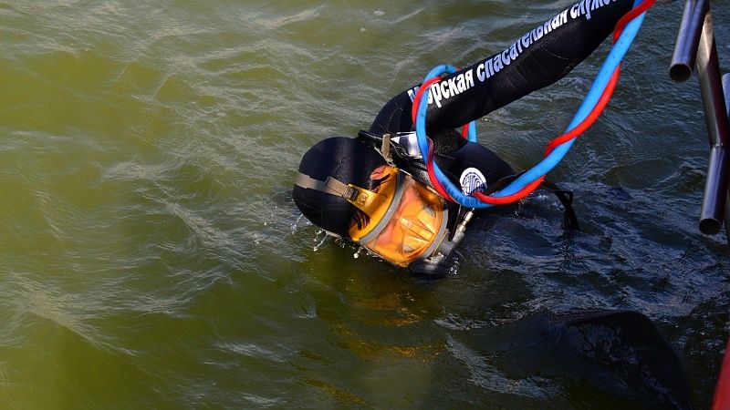 Сборку трех коффердамов для затонувших танкеров почти завершили в Новороссийске 