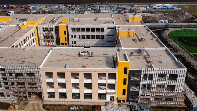В пригороде Краснодара в 2023 году достроят три школы общей вместимостью 2950 мест в одну смену 