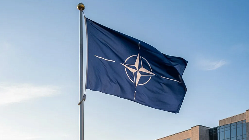 Госсекретарь США и генсек НАТО обсудили операцию против Ирана