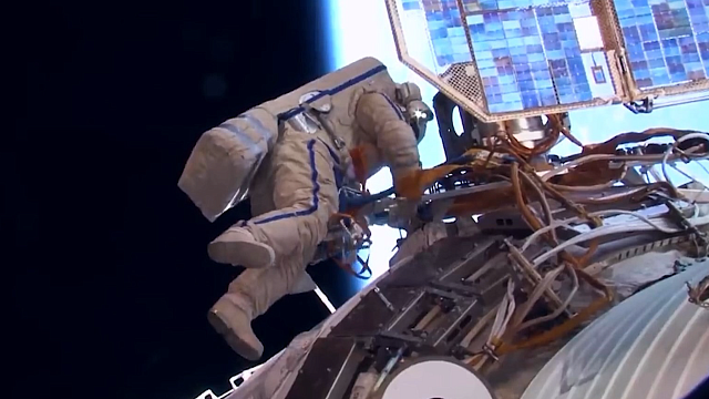 Краснодарец летит в космос, международные отношения южной столицы. Новости 4 февраля