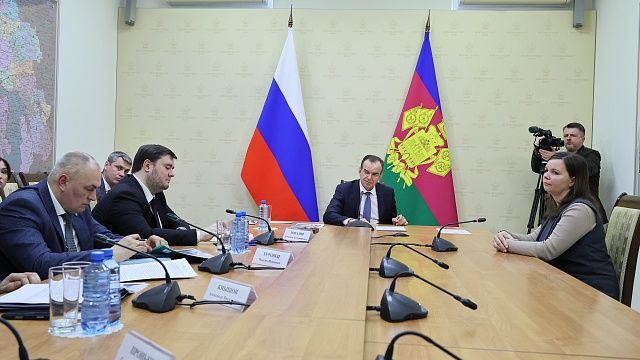 Актовый зал школы отремонтируют по поручению Кондратьева в станице Брюховецкой