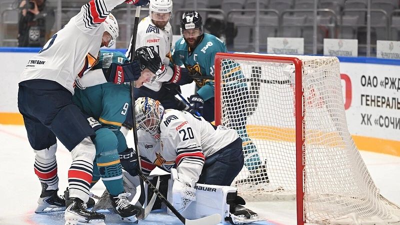 Из-за беспилотной опасности отменили матч ХК «Сочи» с ЦСКА в Сириусе