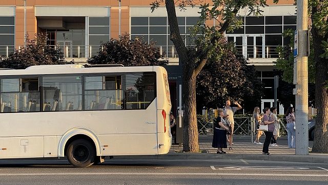 Два дополнительных автобуса будут курсировать от КубГТУ до Петра Метальникова