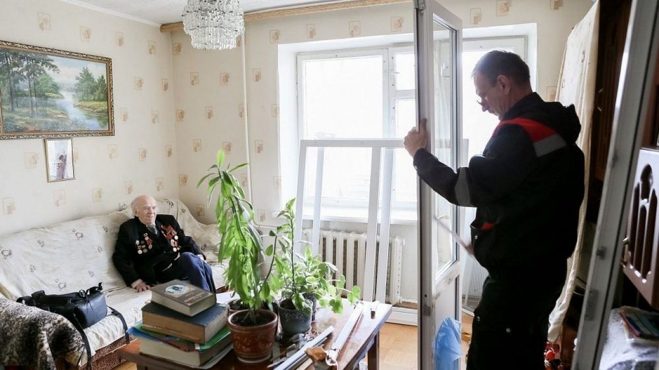 В домах 22 фронтовиков сделают ремонт. Фото: kirfakel.ru