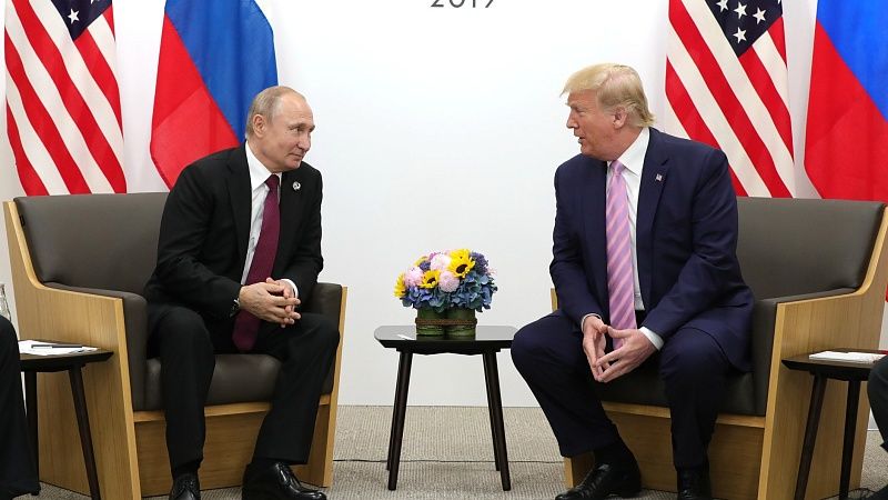 WP: Трамп созвонился с Путиным впервые после победы на выборах